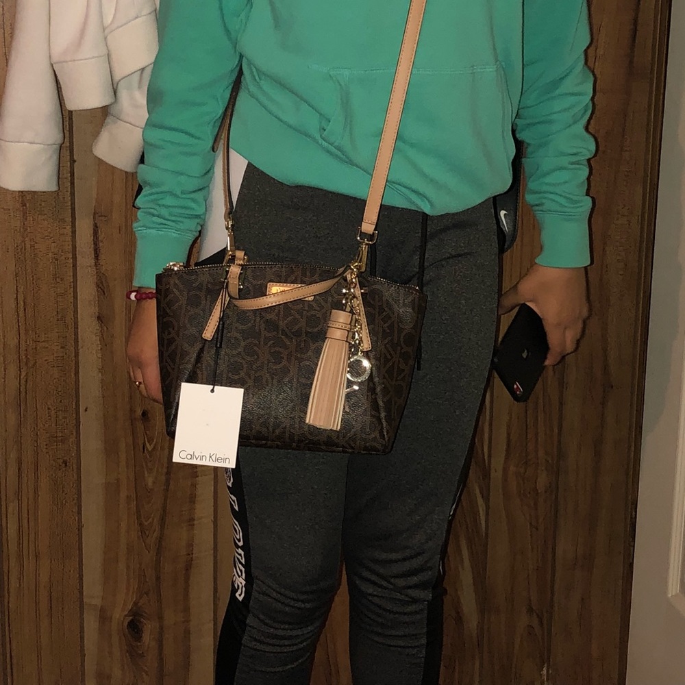 ‼️SOLD‼️ Calvin Klein crossbody